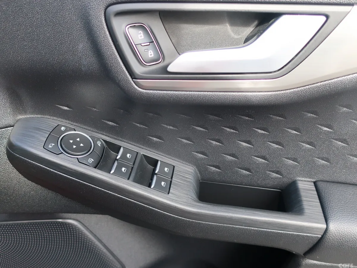 Ford Kuga SUV, Diesel, 2021, Red