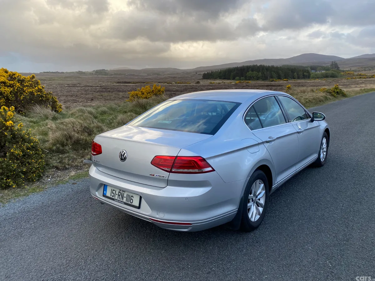 Volkswagen Passat Saloon, Diesel, 2015, Silver