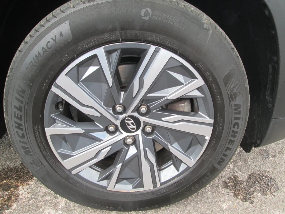 Nissan Qashqai SUV, Petrol Hybrid, 2024, Grey