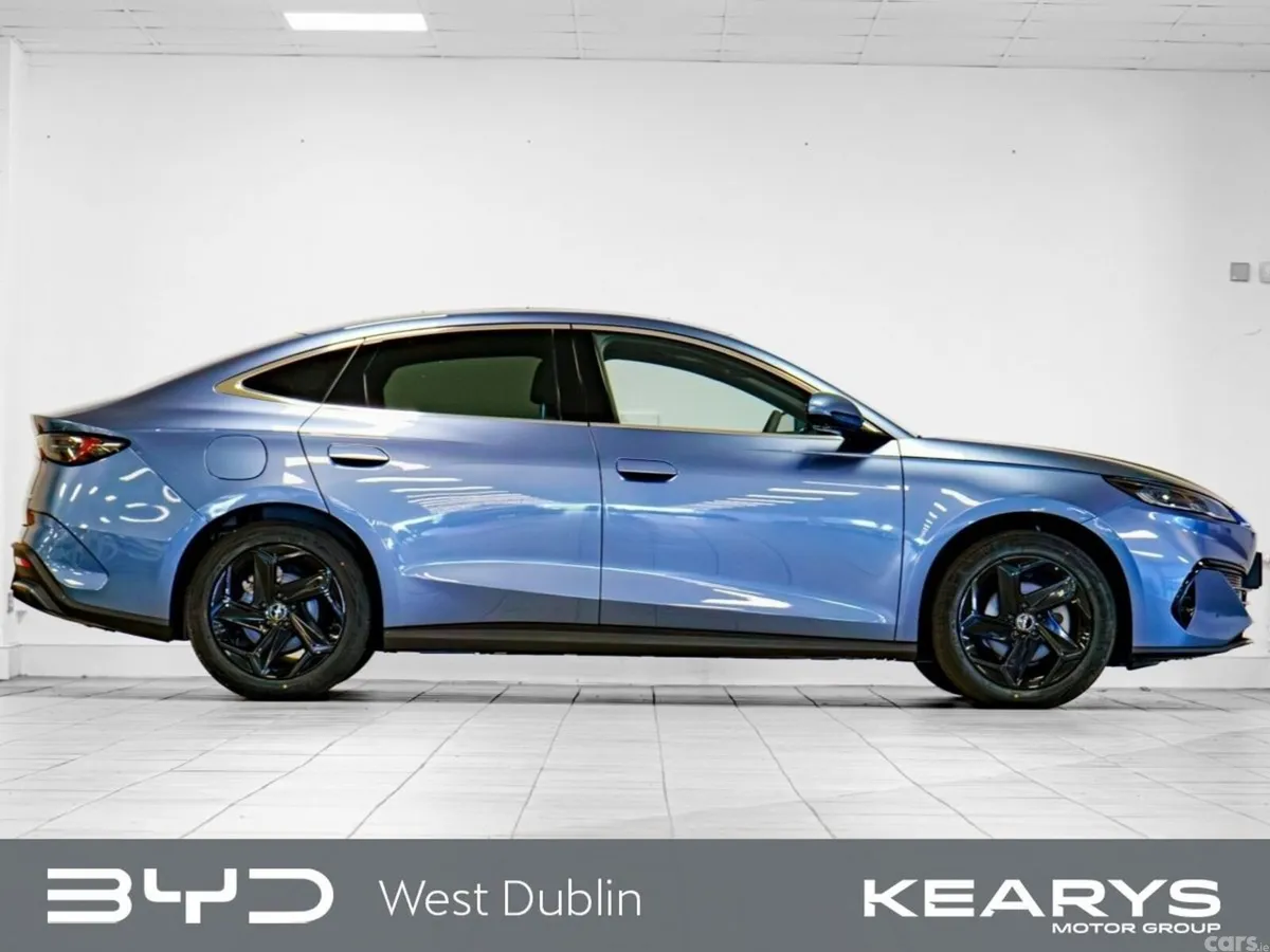 BYD Seal 6 Saloon, Petrol Plug-in Hybrid, 2027, Blue