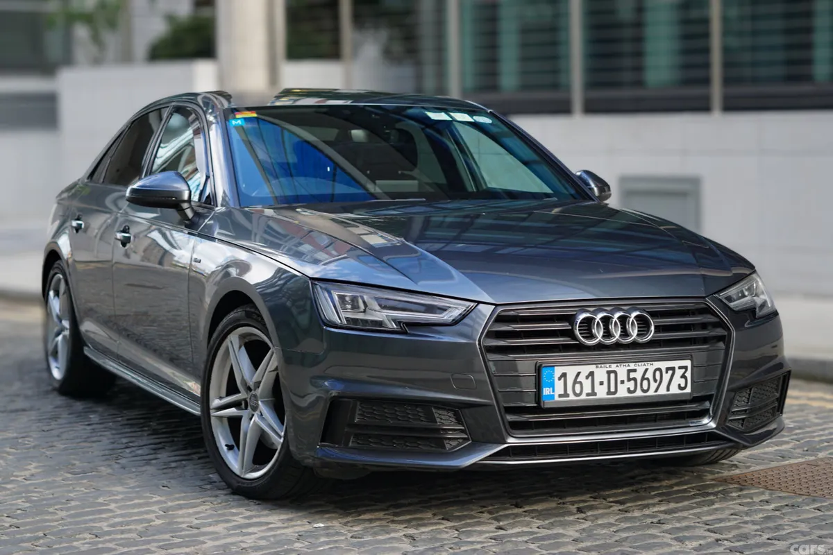 Audi A4 Saloon, Diesel, 2016, Grey