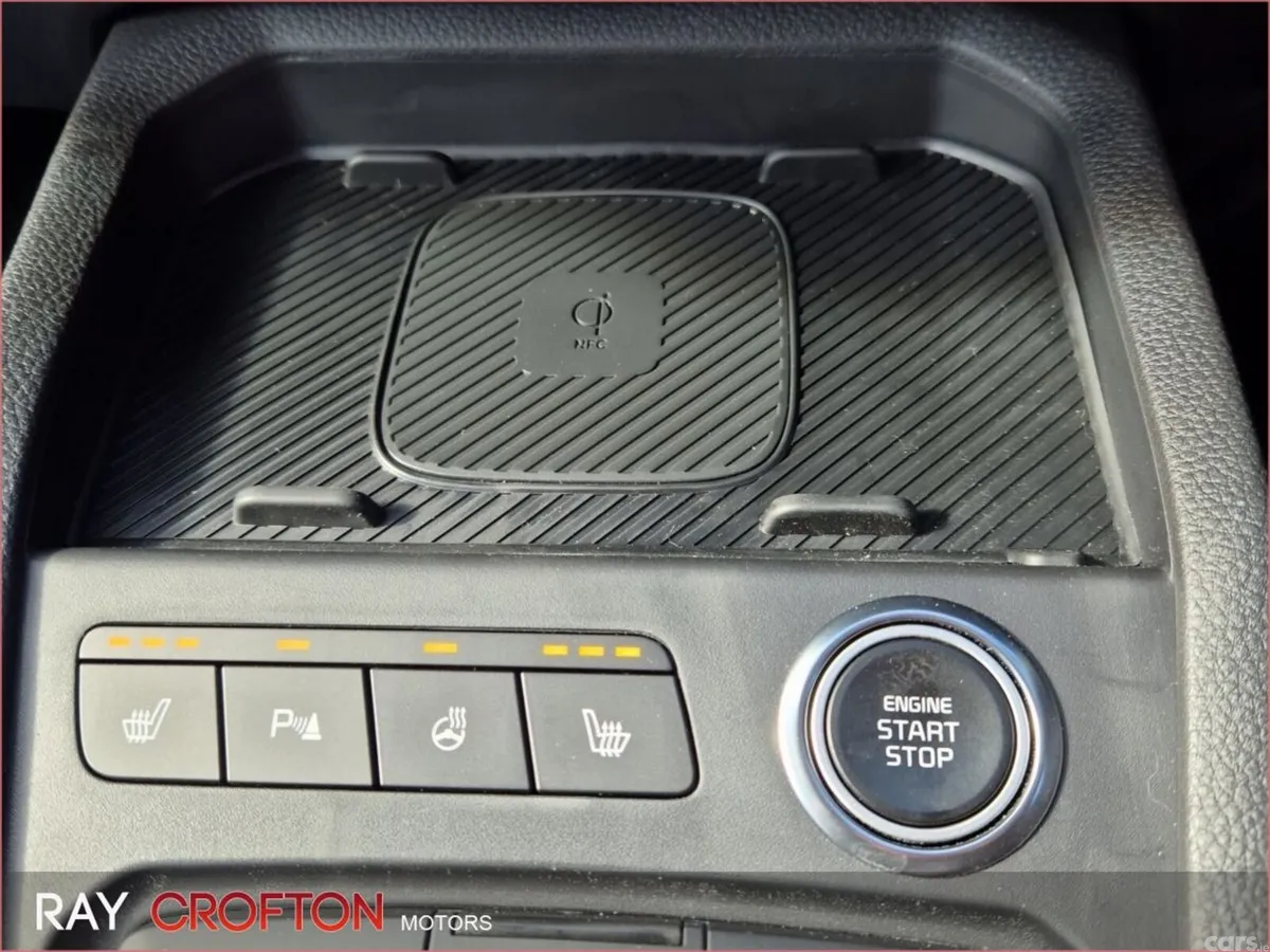 Kia Stonic Estate, Petrol Hybrid, 2026, Grey