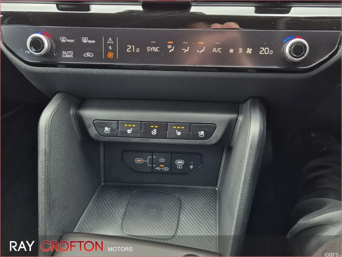 Kia Sportage SUV, Diesel Hybrid, 2026, White