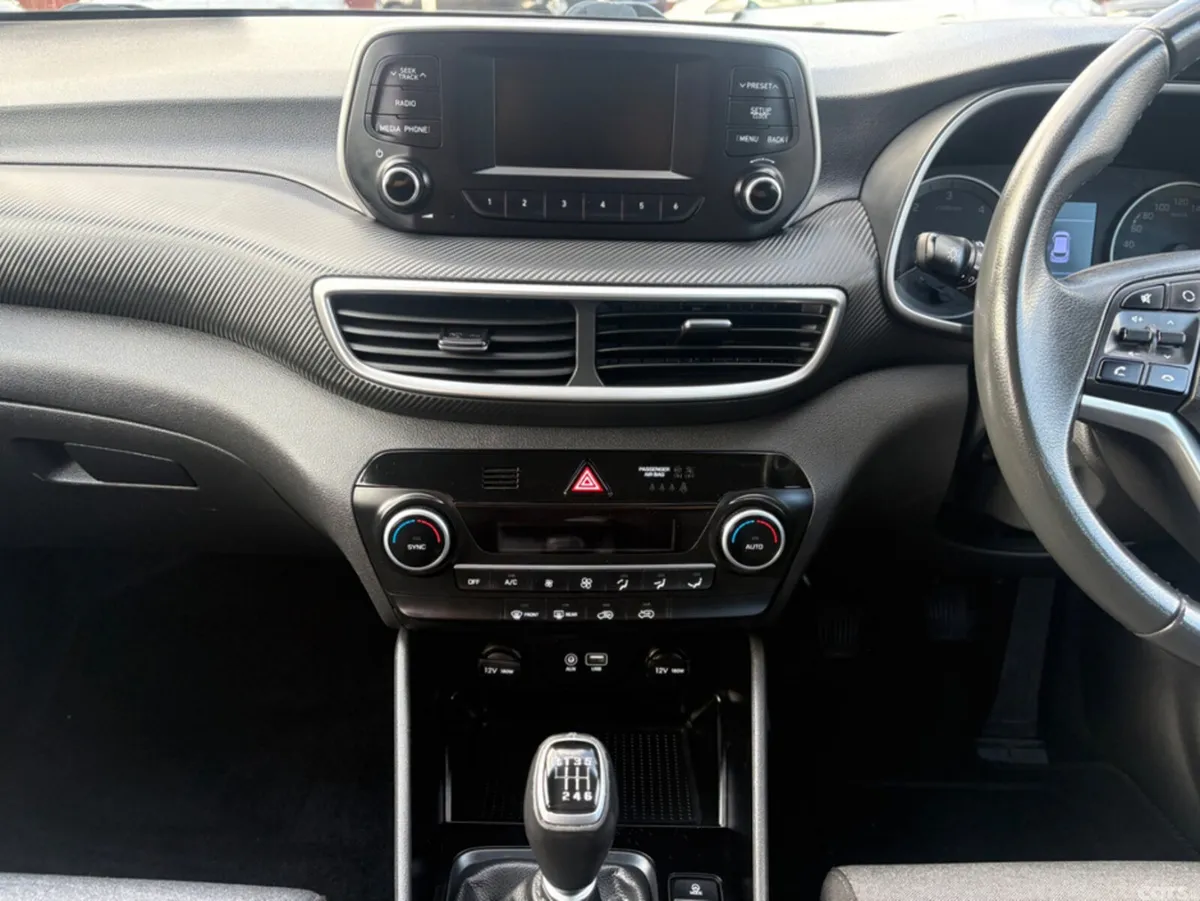 Hyundai Tucson SUV, Diesel, 2019, Red