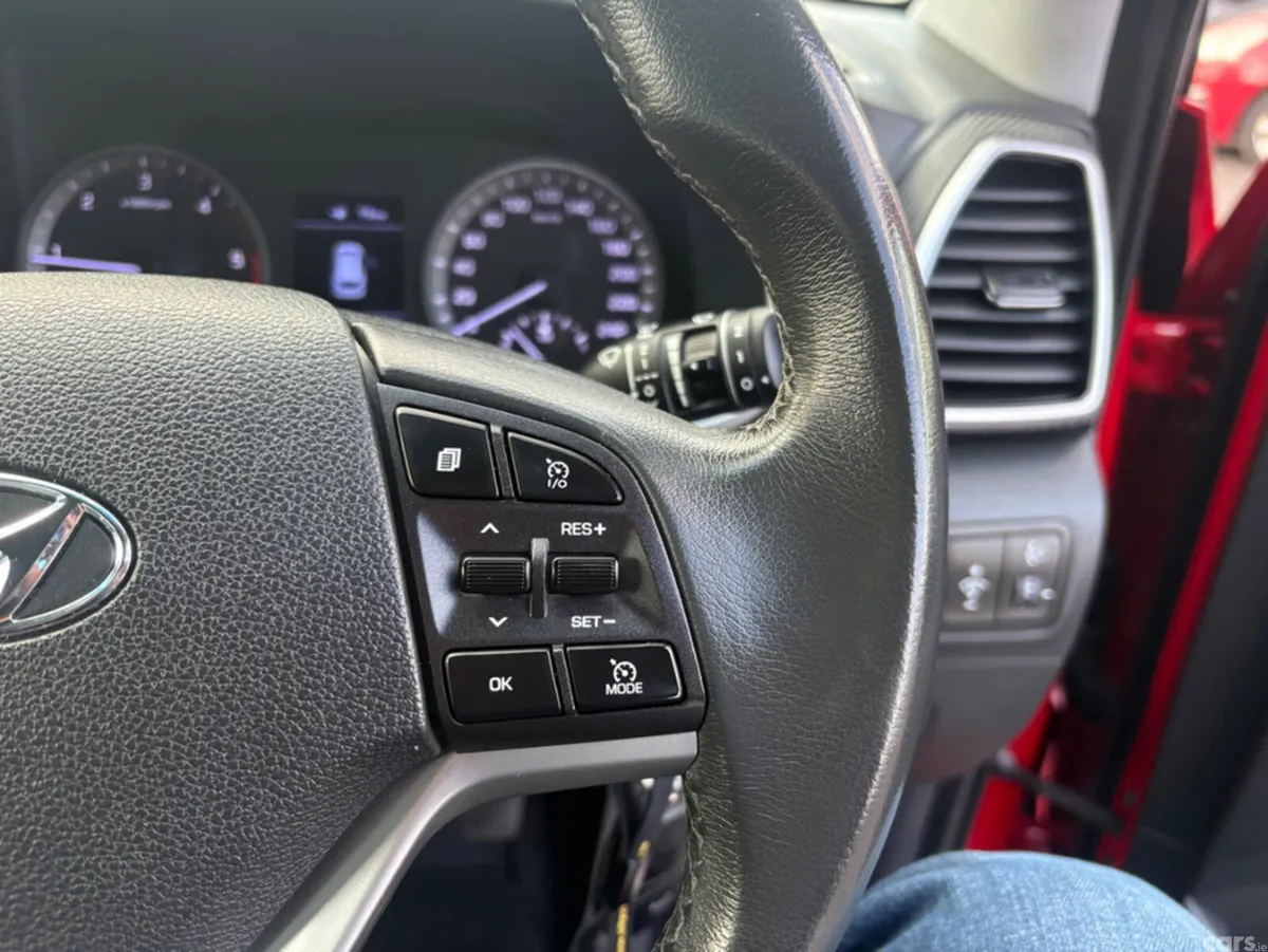 Hyundai Tucson SUV, Diesel, 2019, Red