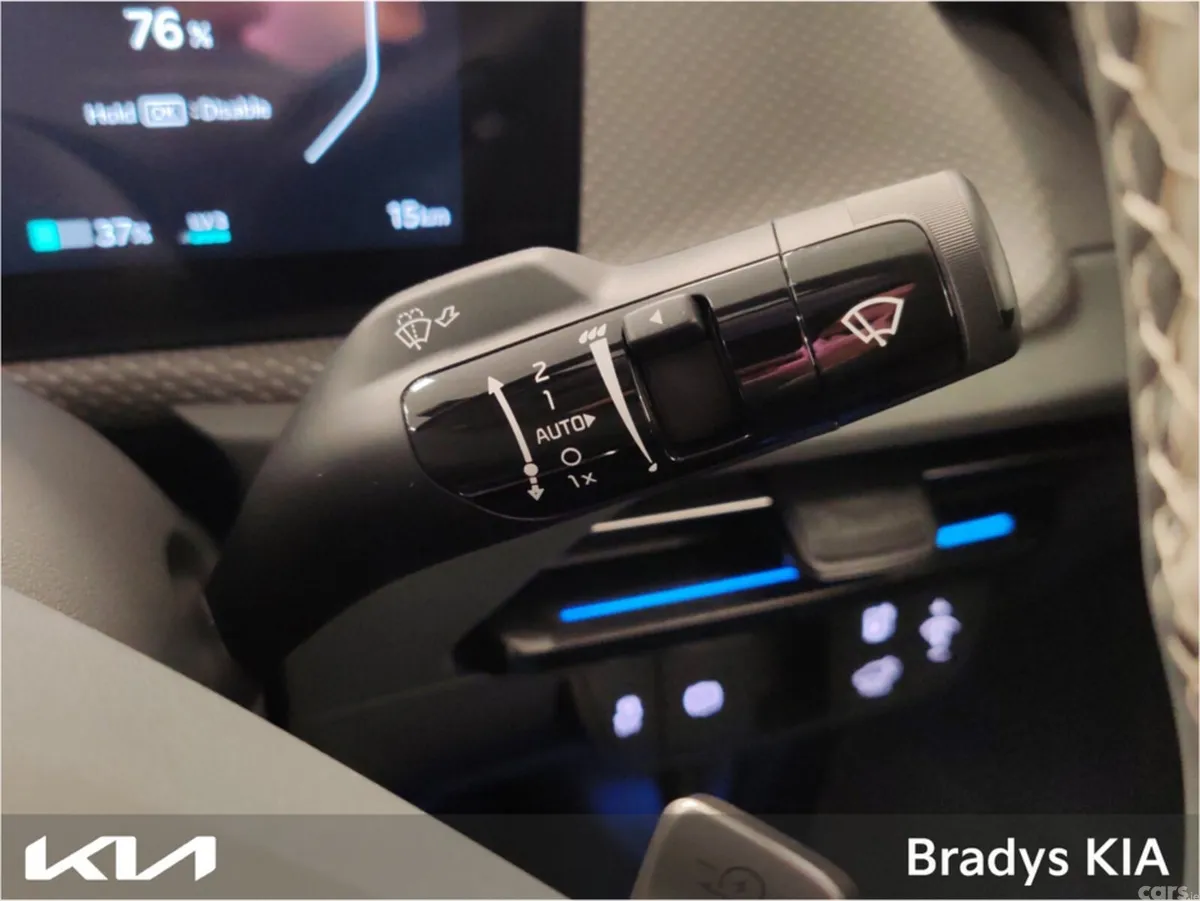 Kia EV6 SUV, Electric, 2026, Blue