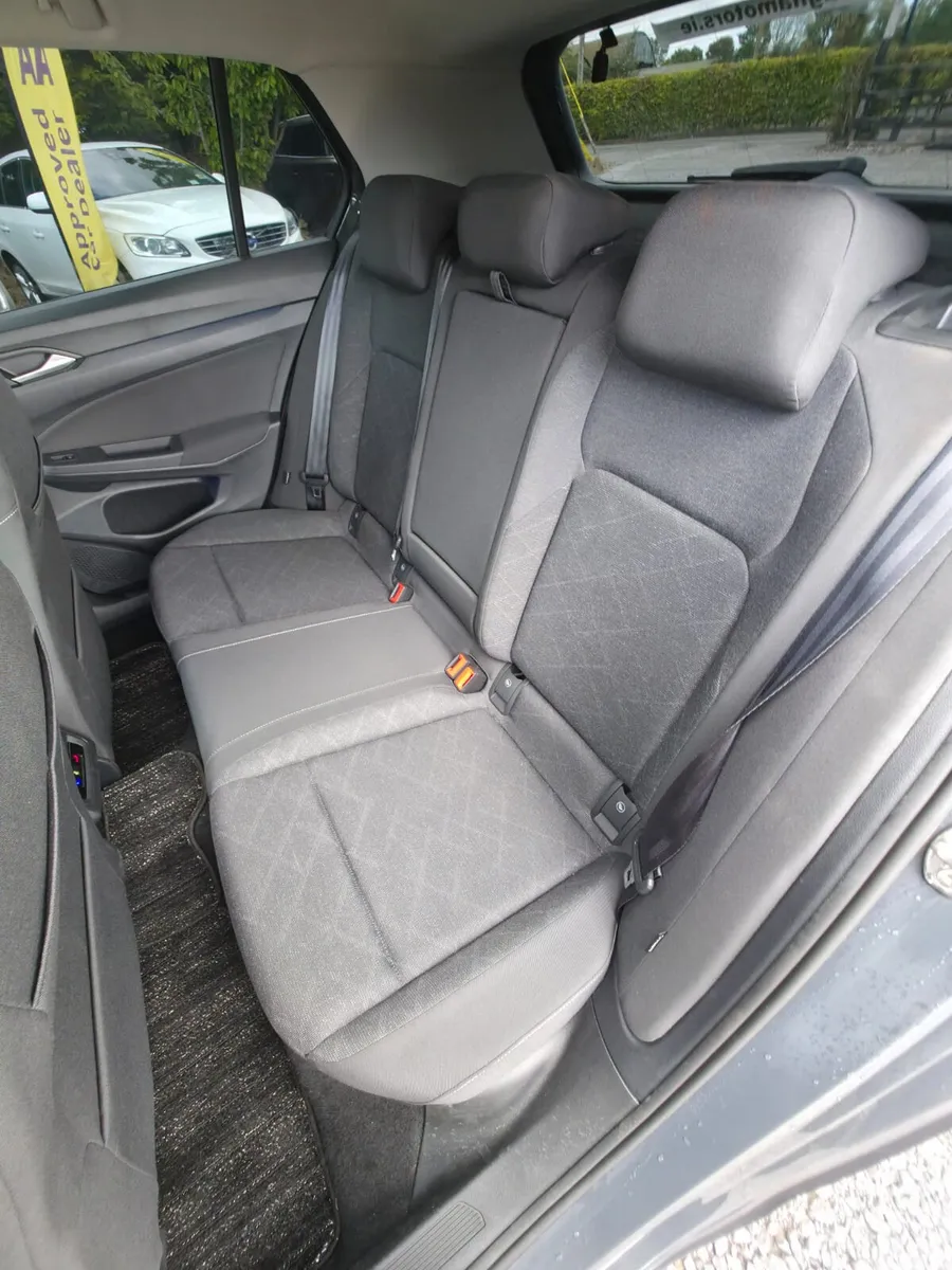 Volkswagen Golf Hatchback, Petrol Hybrid, 2022, Grey