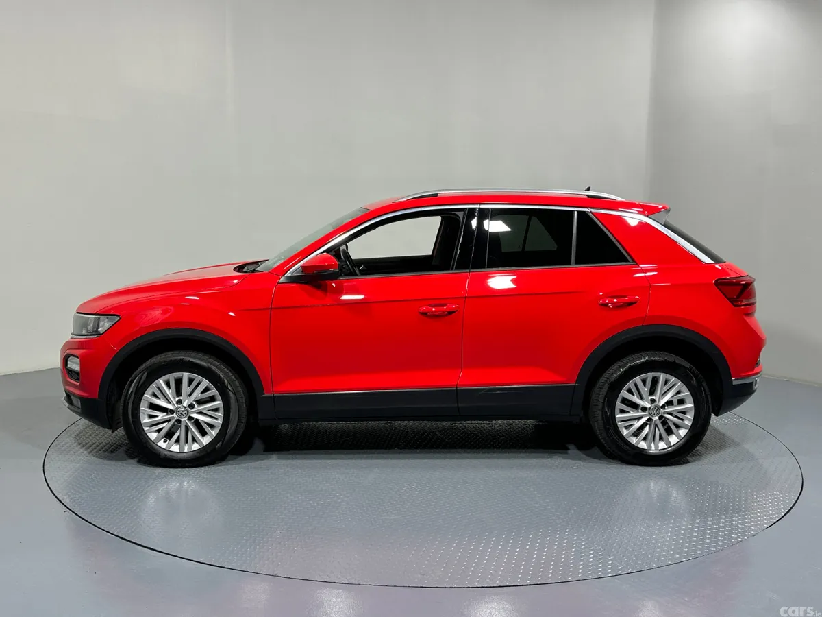 Volkswagen T-Roc SUV, Diesel, 2020, Red