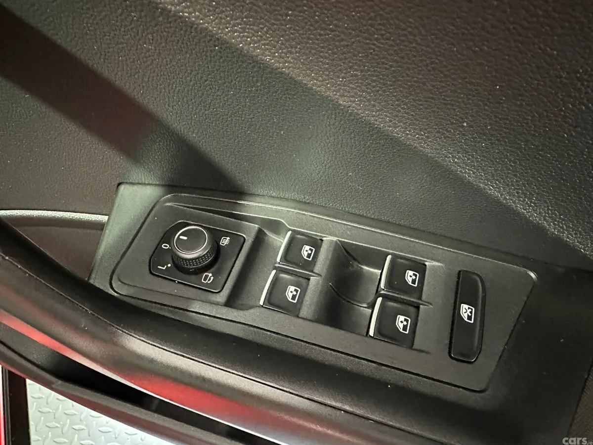 Volkswagen T-Roc SUV, Diesel, 2020, Red