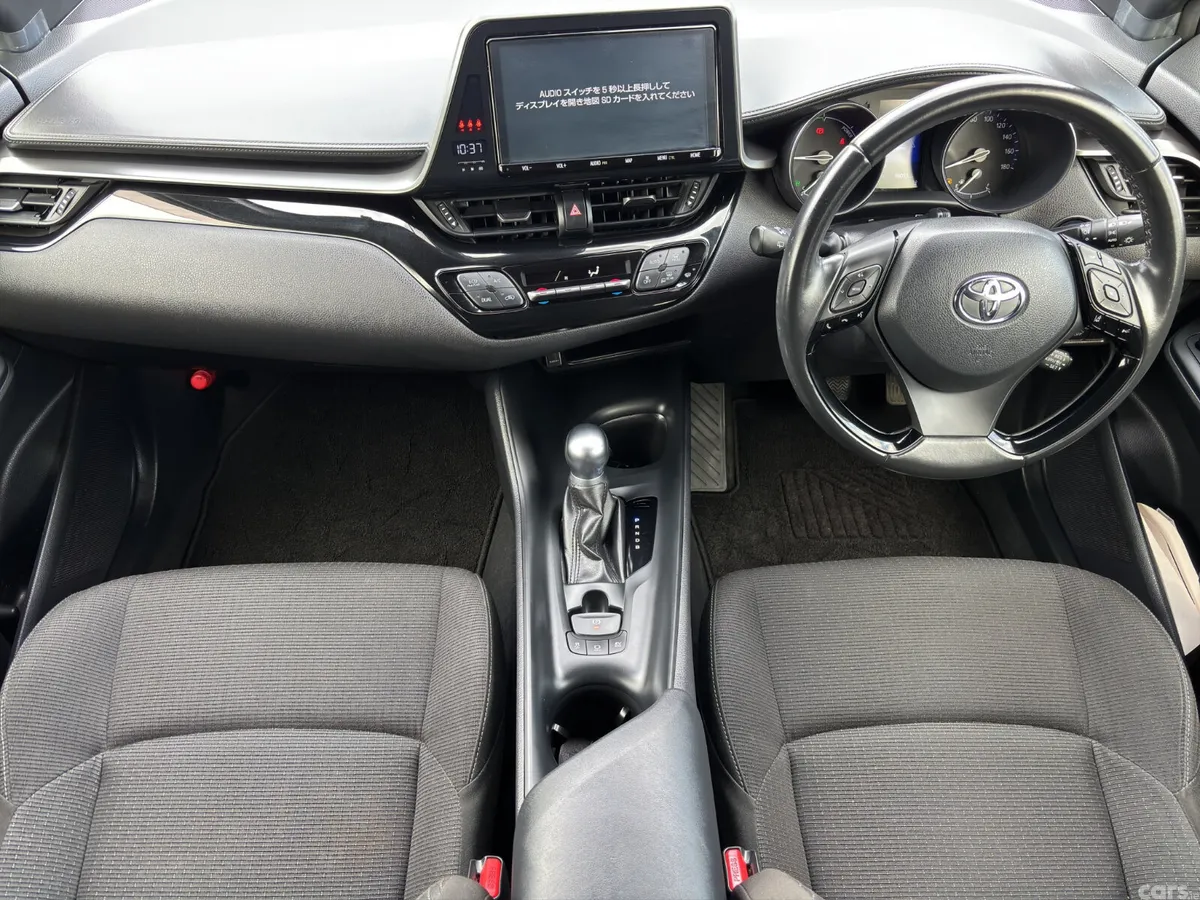 Toyota C-HR SUV, Petrol Hybrid, 2018, White