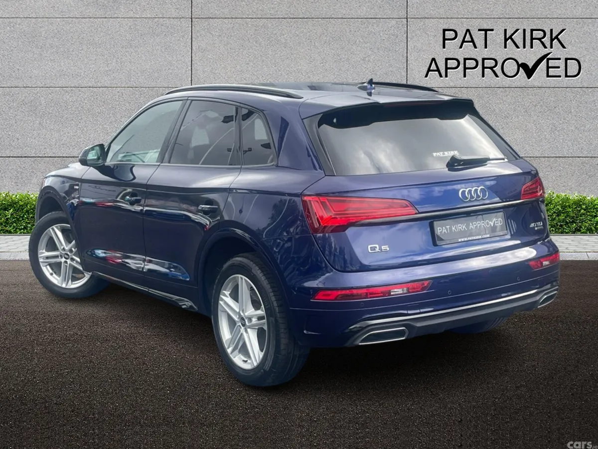 Audi Q5 Estate, Diesel, 2022, Blue