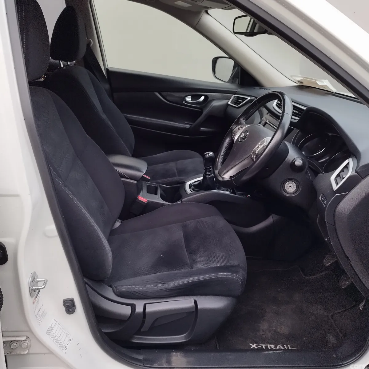 Nissan X-Trail SUV, Diesel, 2017, White