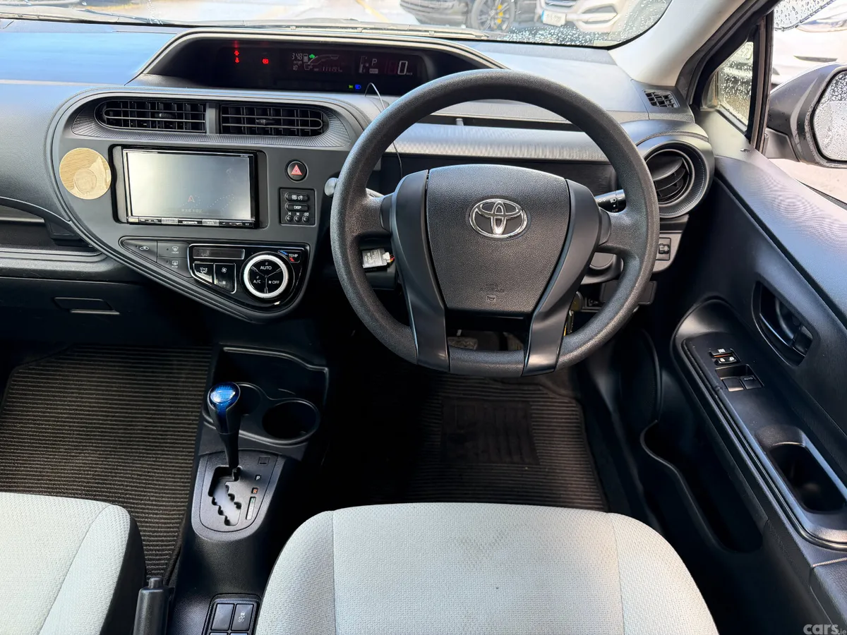 Toyota Aqua Hatchback, Petrol Hybrid, 2020, Silver