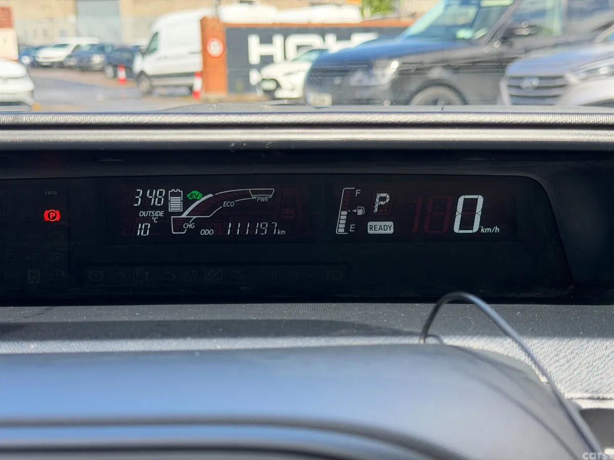 Toyota Aqua Hatchback, Petrol Hybrid, 2020, Silver