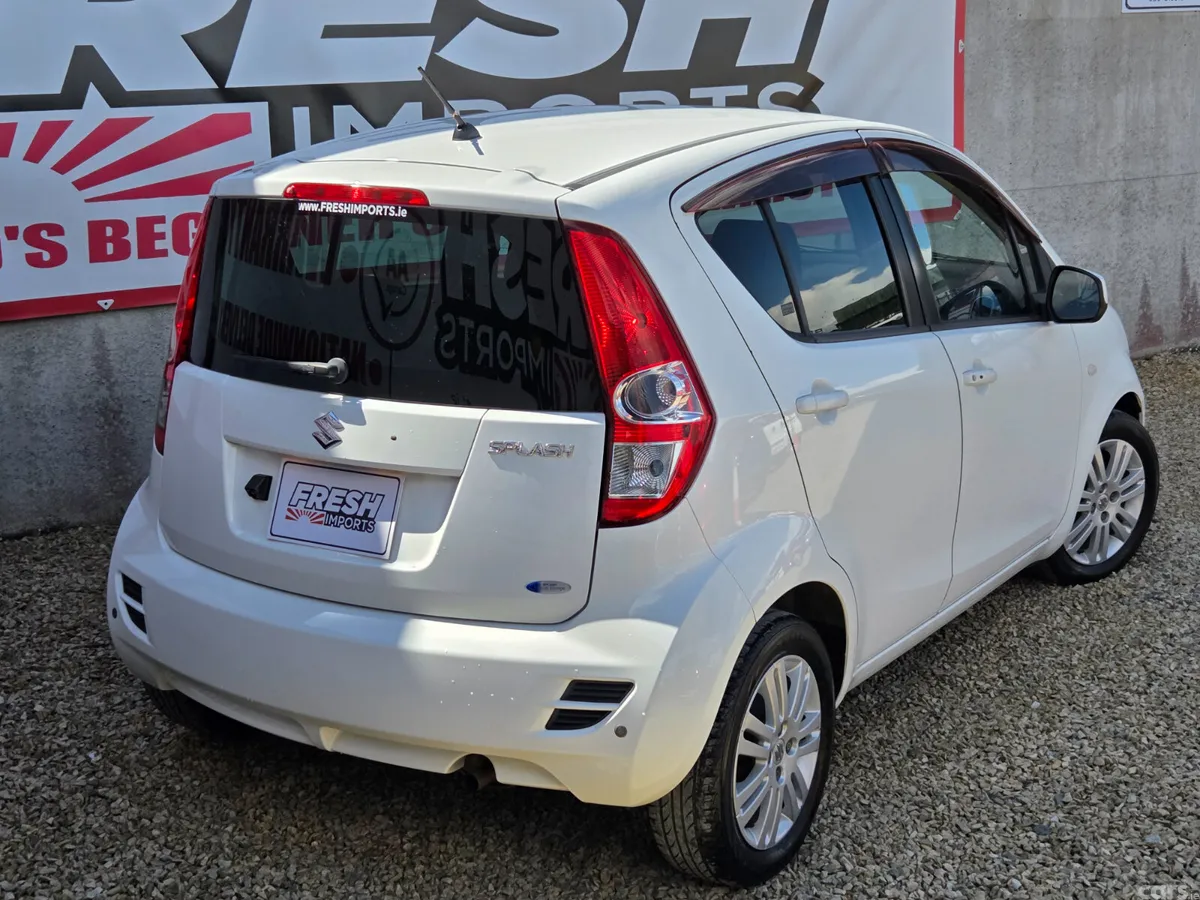 Suzuki Splash Hatchback, Petrol, 2012, White