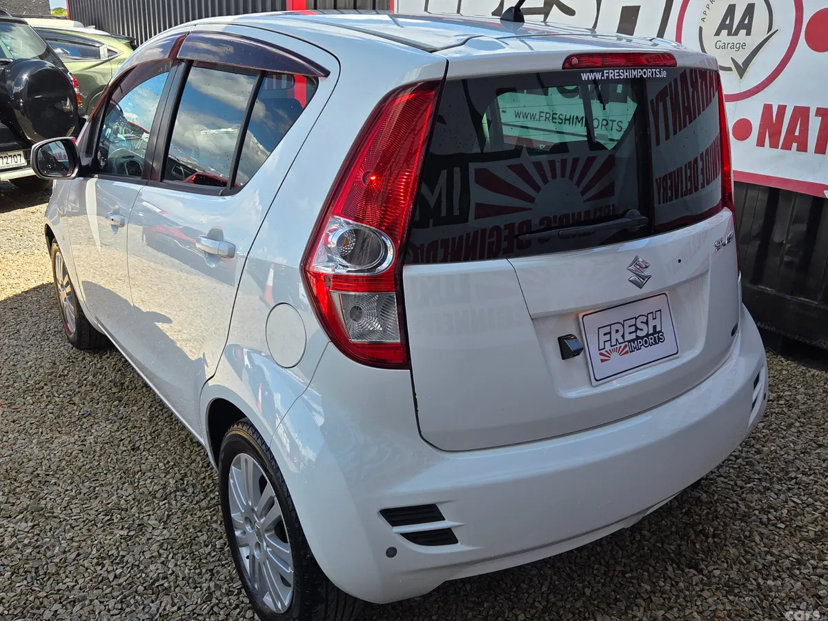 Suzuki Splash Hatchback, Petrol, 2012, White