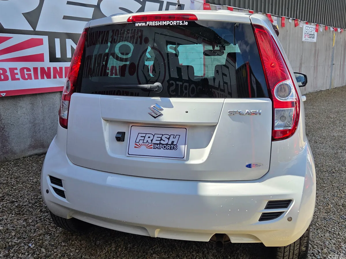 Suzuki Splash Hatchback, Petrol, 2012, White