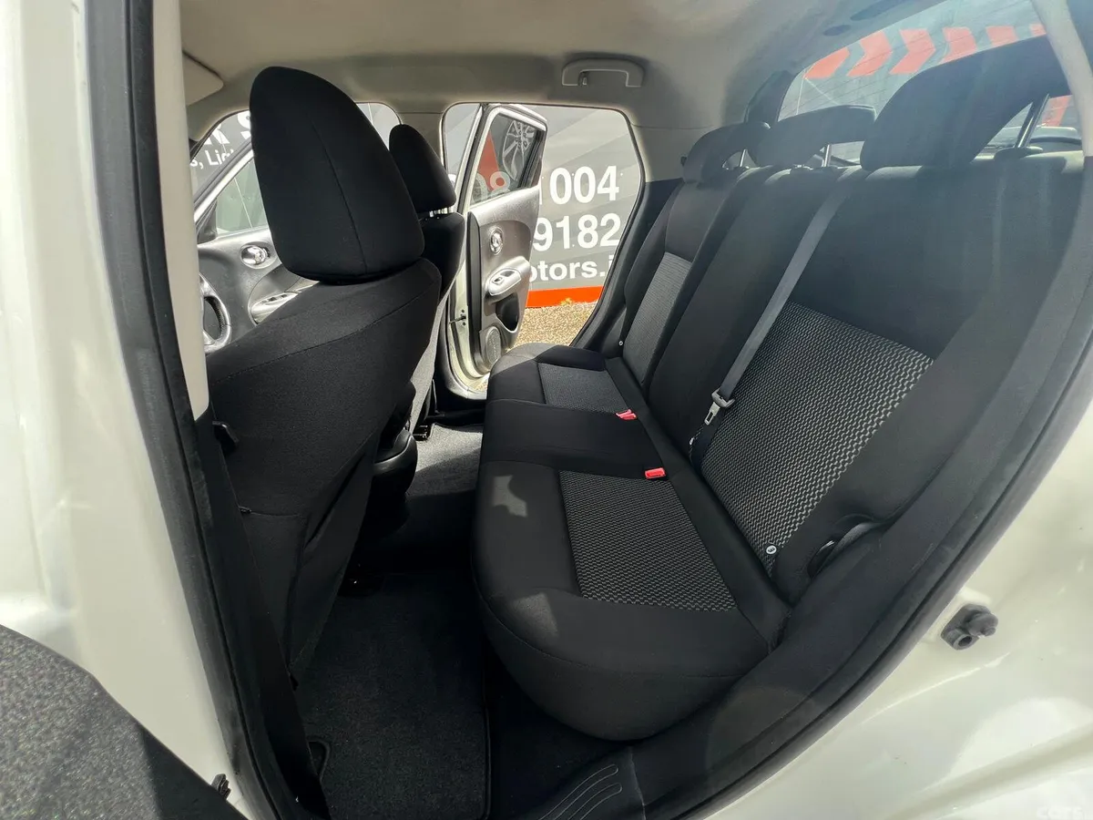 Nissan Juke SUV, Petrol, 2016, White