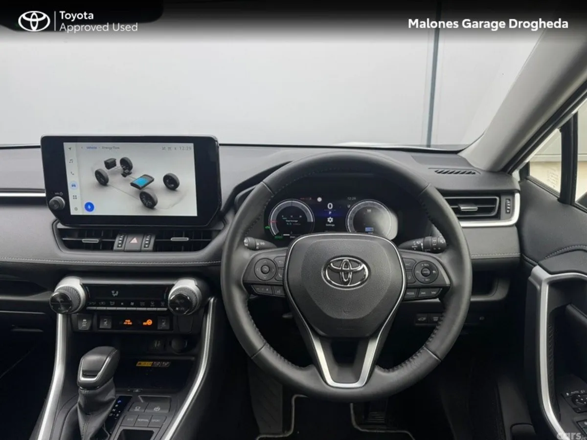 Toyota RAV4 SUV, Petrol Hybrid, 2024, White