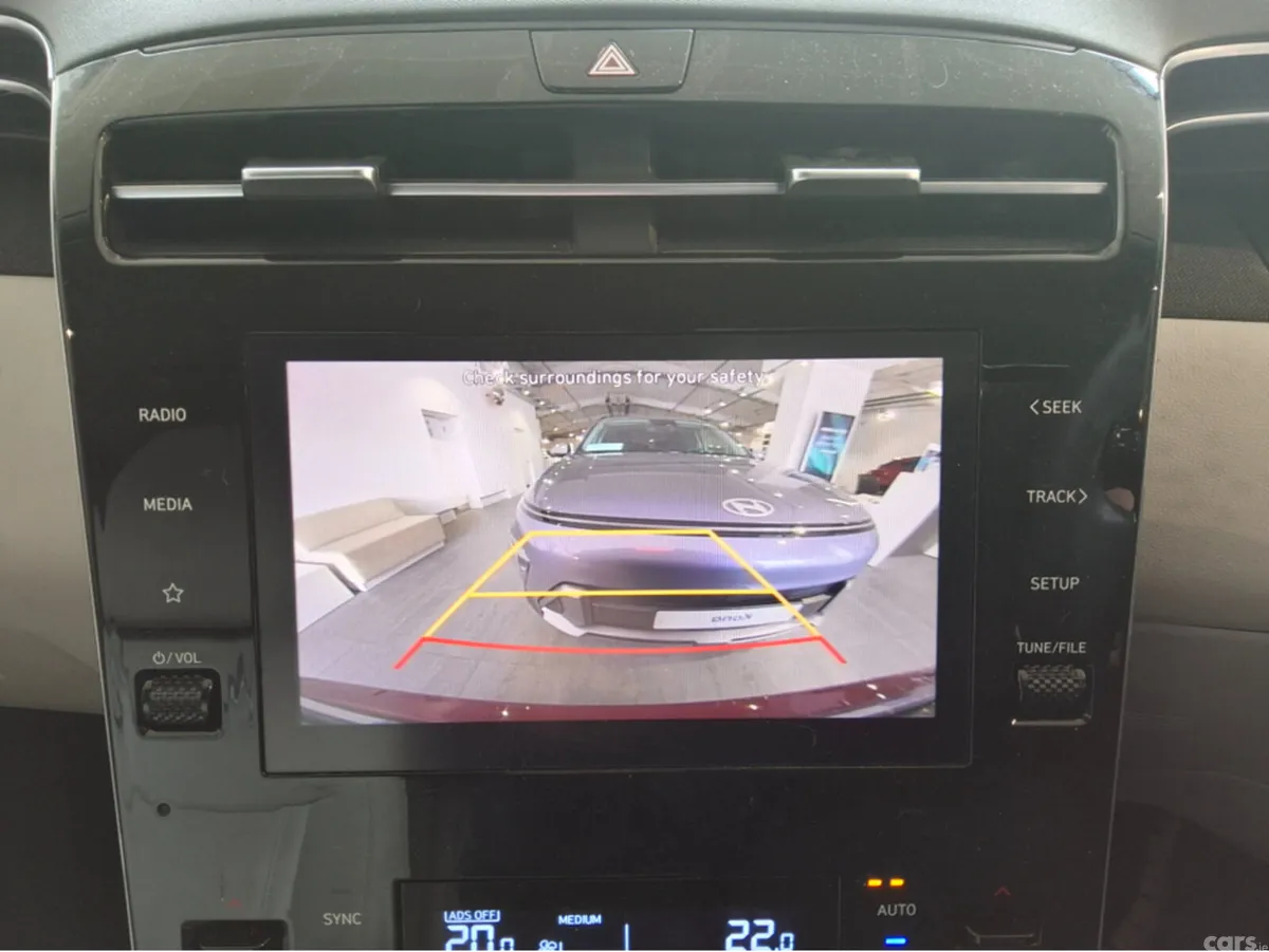 Hyundai Tucson MPV, Petrol Hybrid, 2023, Red