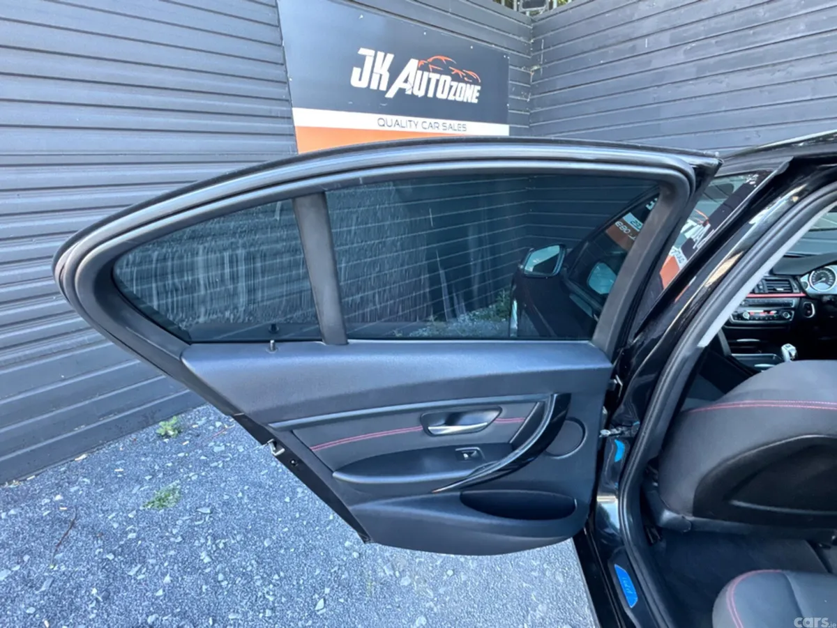 BMW 3-Series Saloon, Diesel, 2014, Black