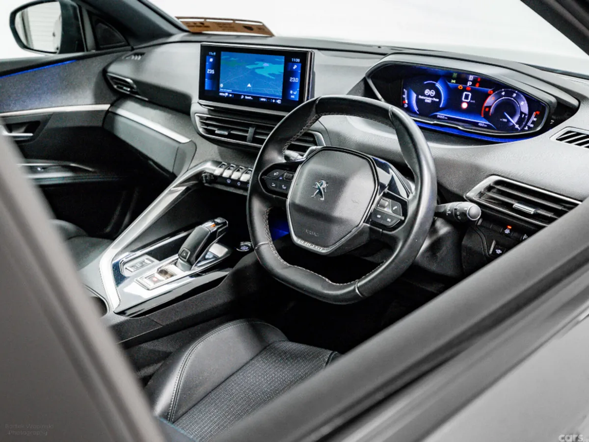 Peugeot 3008 SUV, Diesel, 2023, Grey