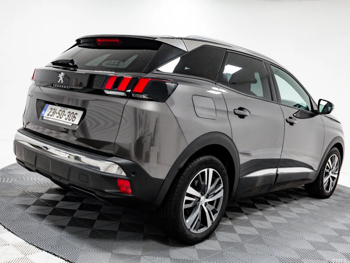 Peugeot 3008 SUV, Diesel, 2023, Grey