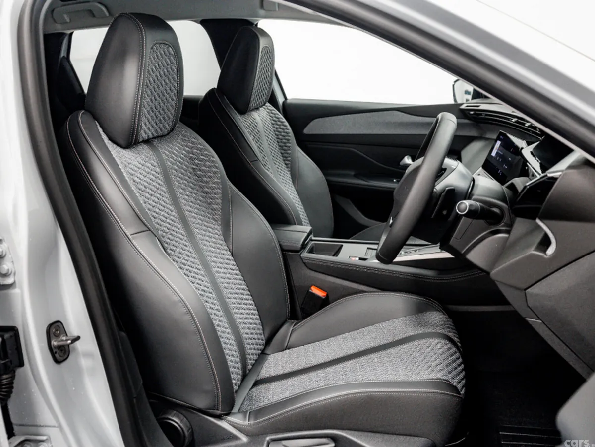 Peugeot 308 Estate, Petrol Hybrid, 2026, White