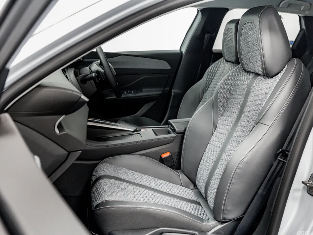 Peugeot 308 Estate, Petrol Hybrid, 2026, White