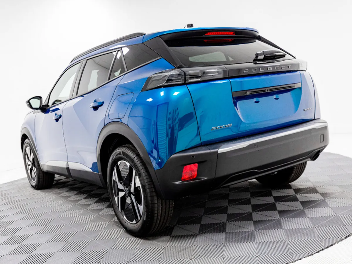Peugeot 2008 SUV, Petrol Hybrid, 2026, Blue