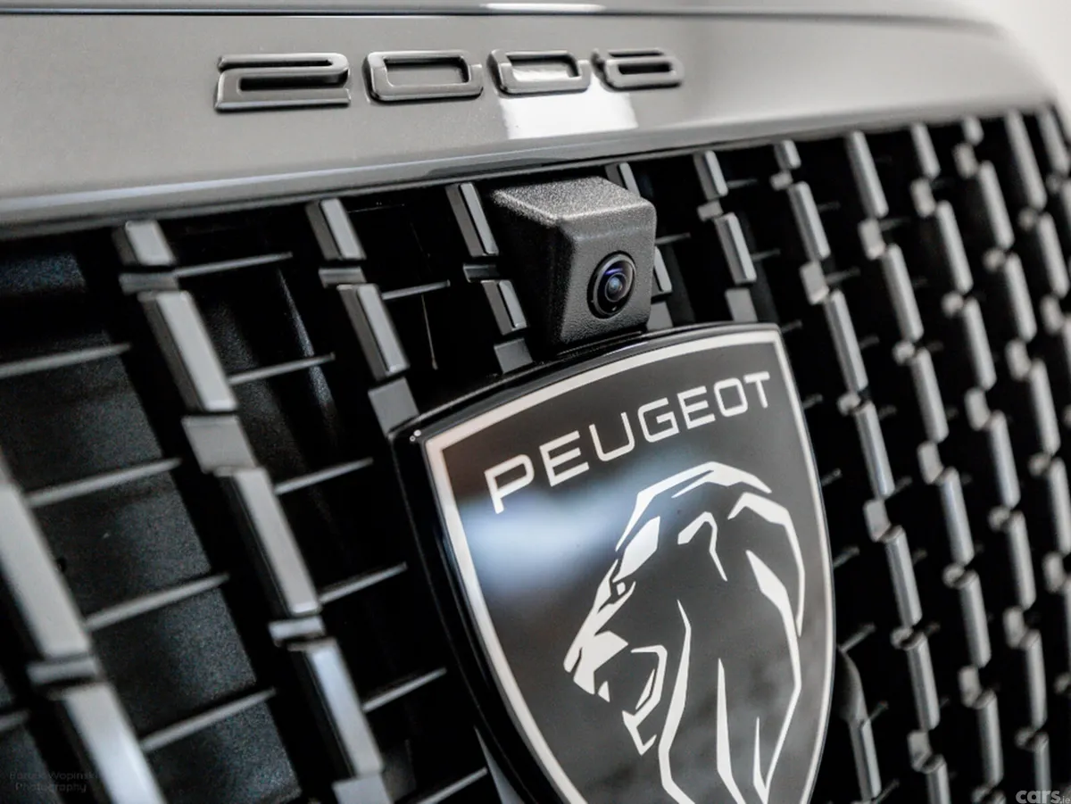 Peugeot 2008 SUV, Electric, 2026, Grey