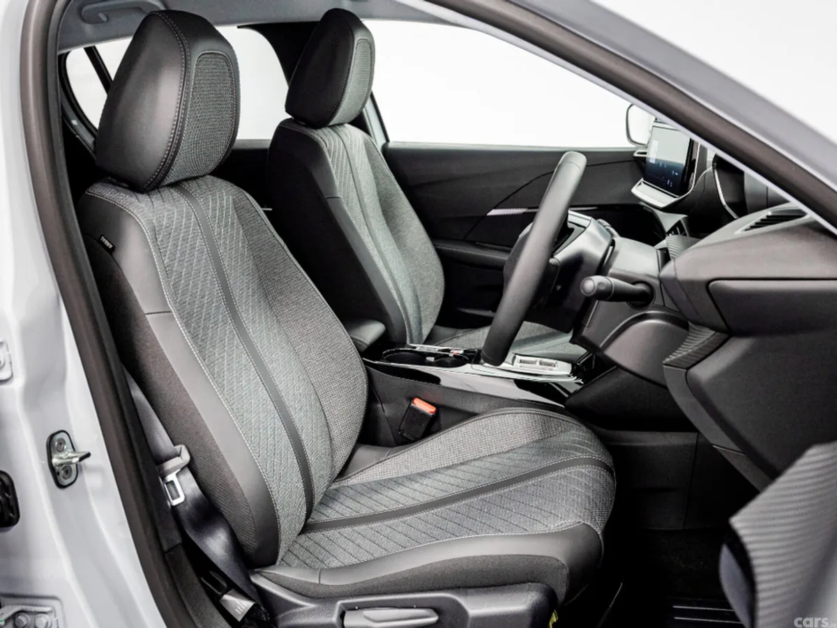 Peugeot 208 Hatchback, Petrol Hybrid, 2026, White