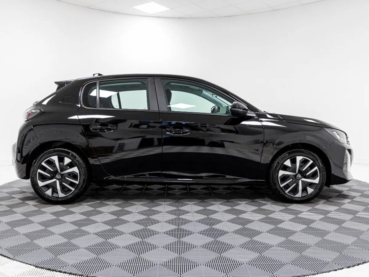 Peugeot 208 Hatchback, Petrol, 2026, Black