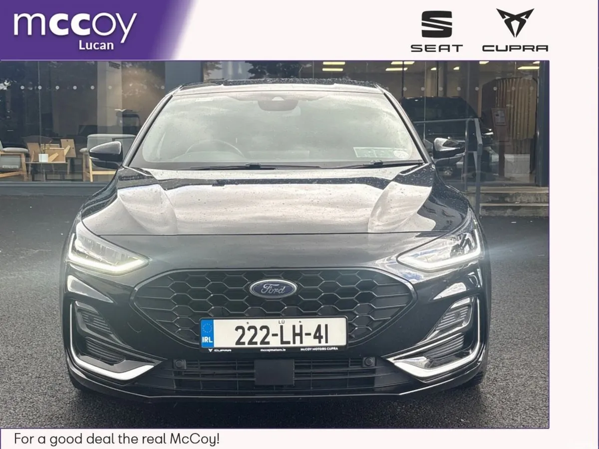 Ford Focus Hatchback, Petrol, 2022, Black