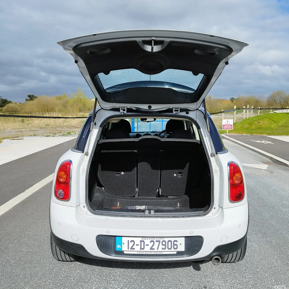 Mini Cooper Hatchback, Diesel, 2012, White