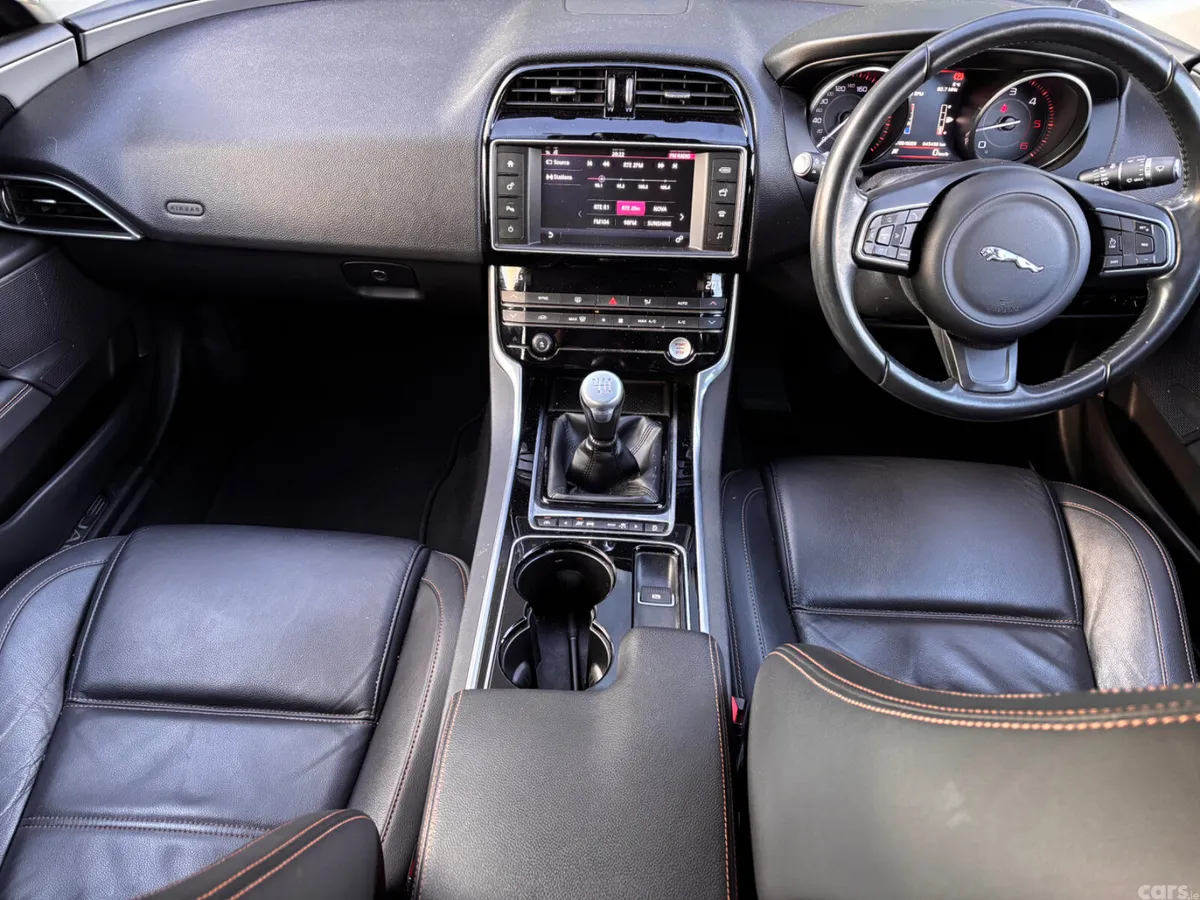 Jaguar XE Saloon, Diesel, 2016, Red