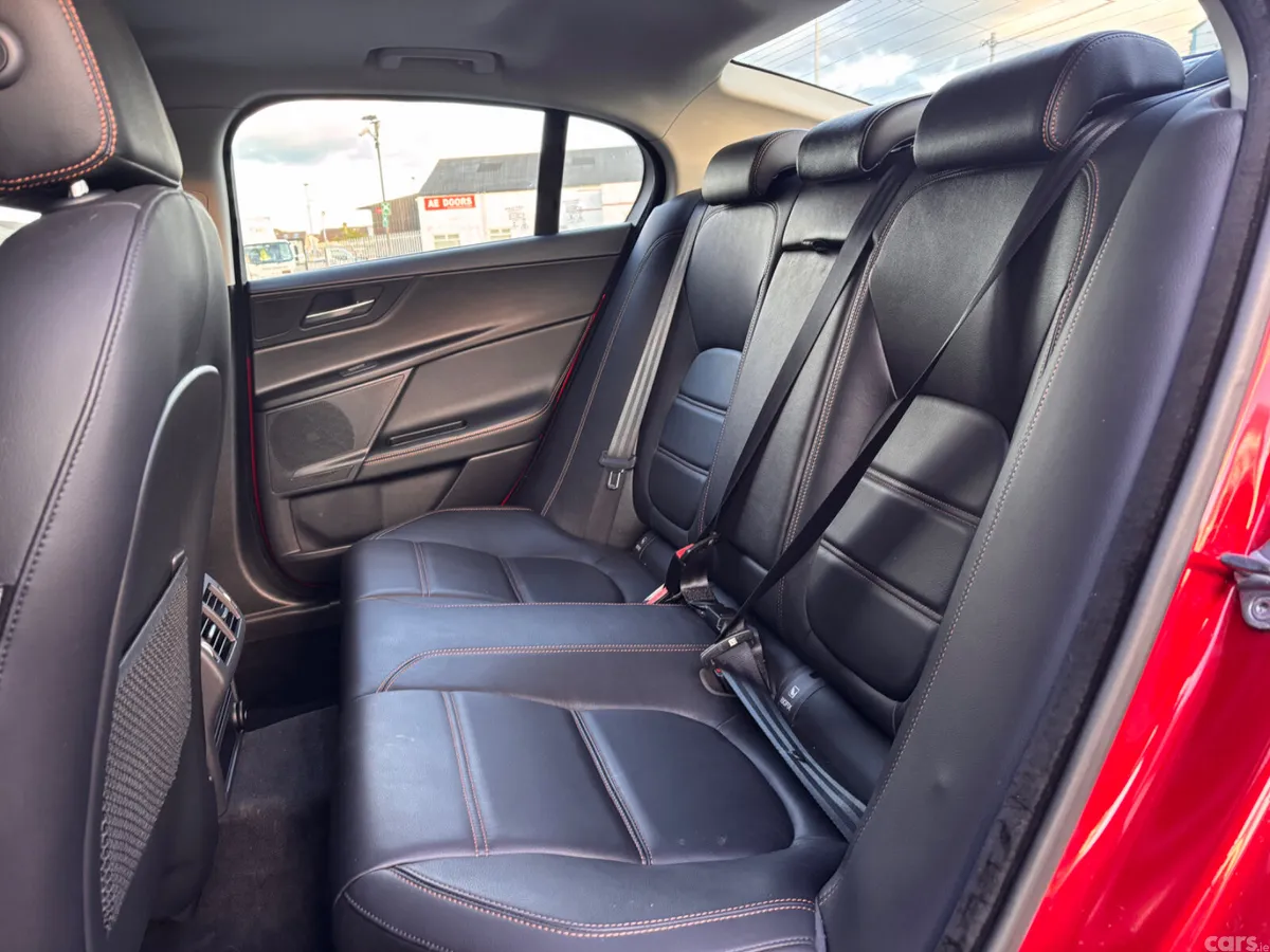 Jaguar XE Saloon, Diesel, 2016, Red