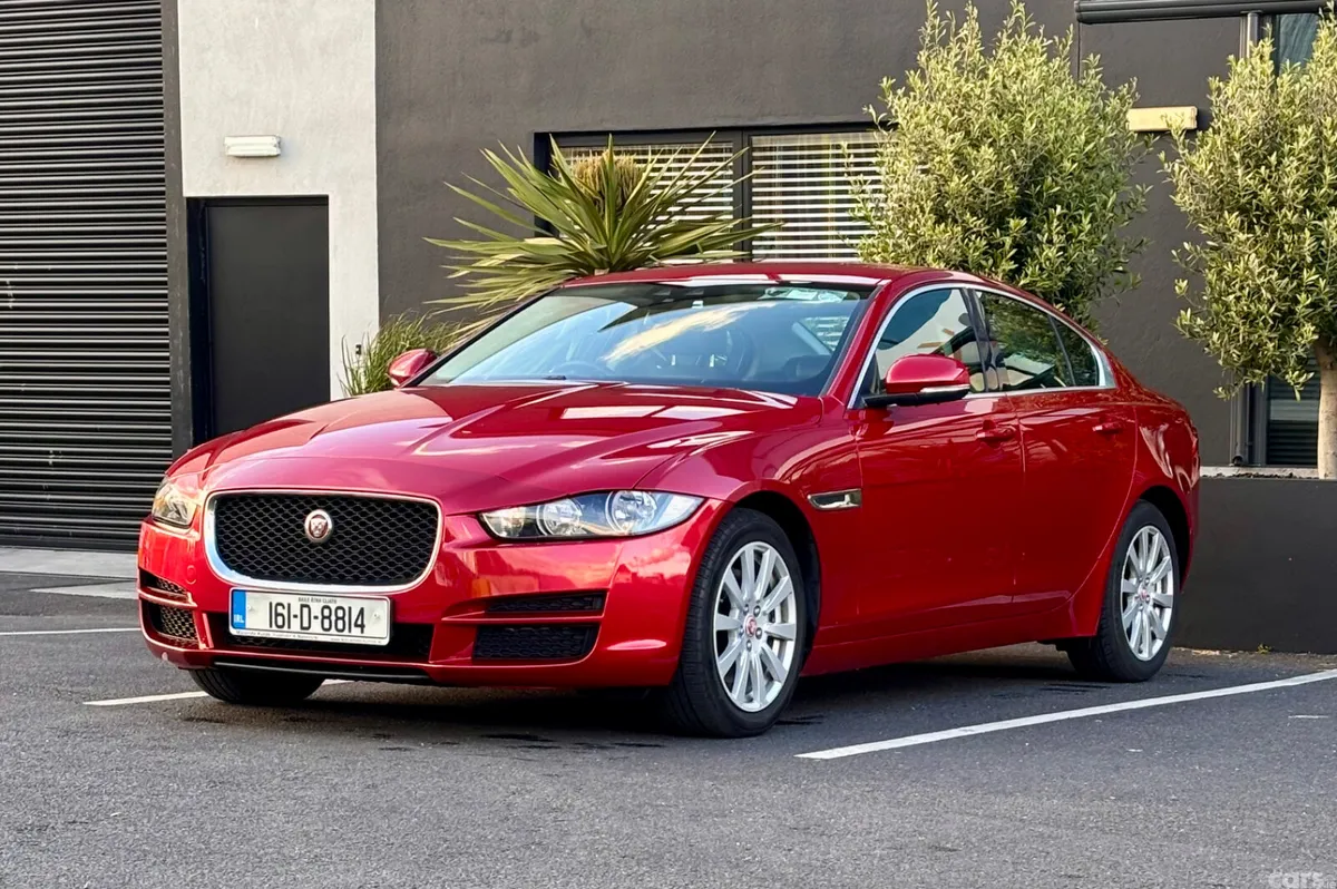 Jaguar XE Saloon, Diesel, 2016, Red