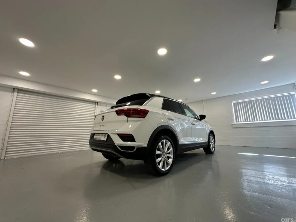 Volkswagen T-Roc SUV, Diesel, 2021, White