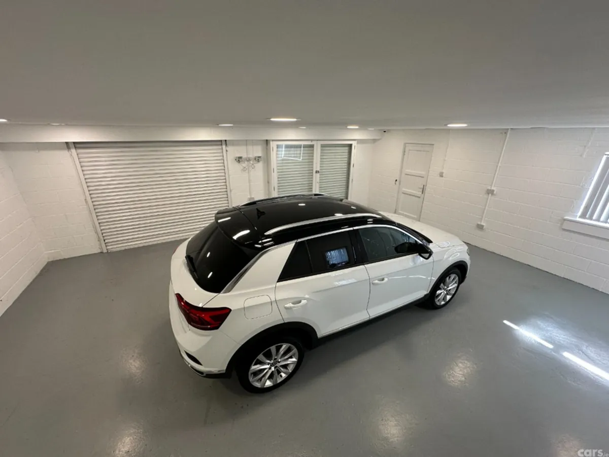 Volkswagen T-Roc SUV, Diesel, 2021, White