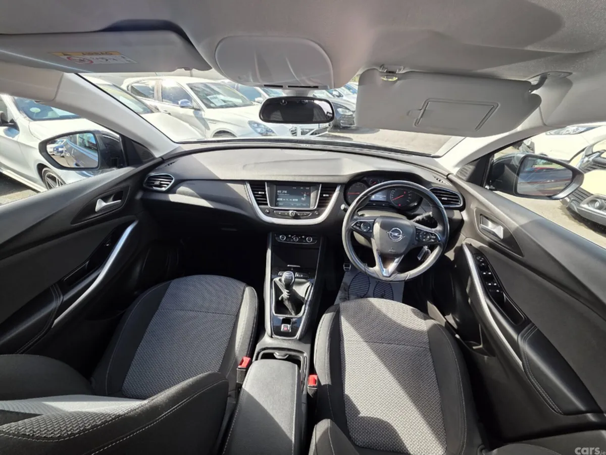 Opel Grandland X MPV, Diesel, 2019, Grey