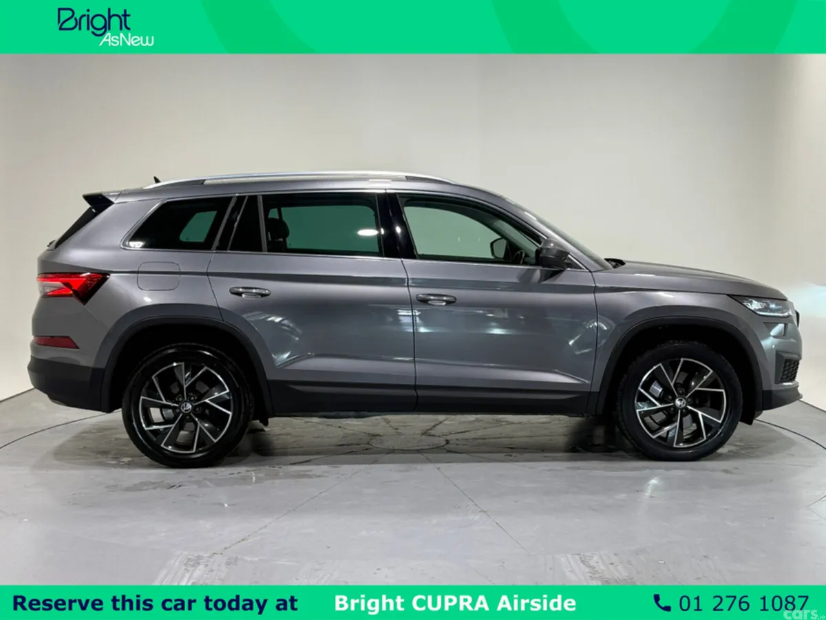 Skoda Kodiaq Estate, Diesel, 2023, Grey