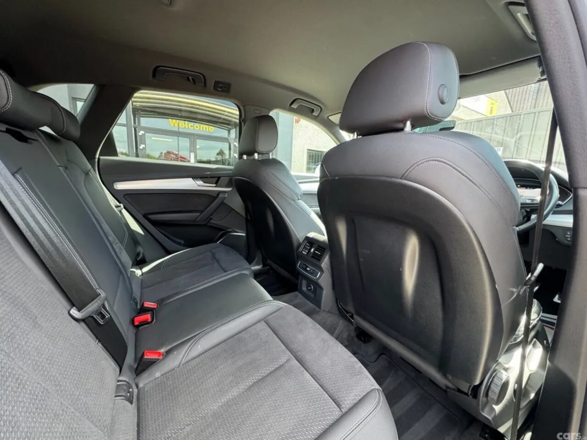 Audi Q5 SUV, Diesel Hybrid, 2023, Black