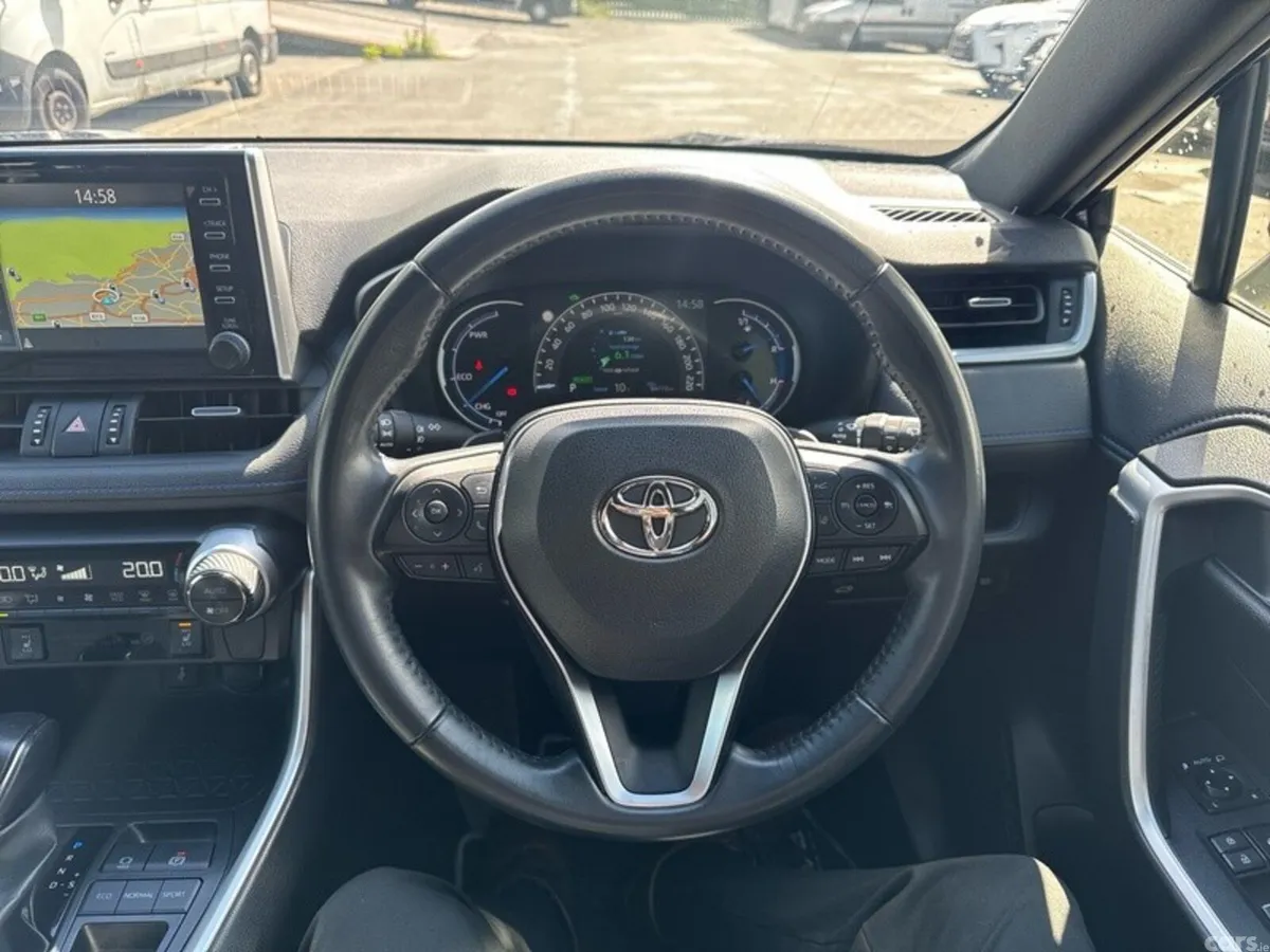 Toyota RAV4 SUV, Petrol Hybrid, 2022, Blue