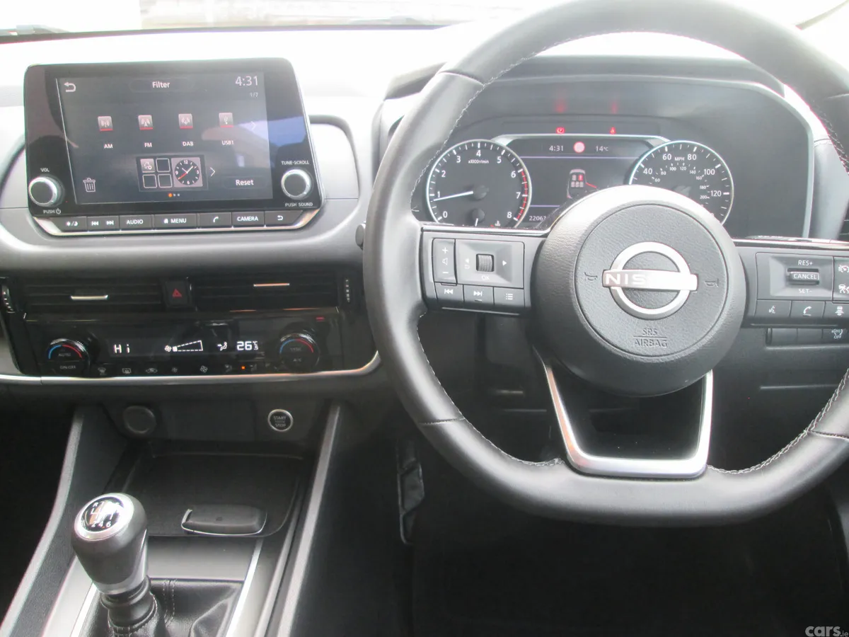 Nissan Qashqai SUV, Petrol Hybrid, 2024, Grey