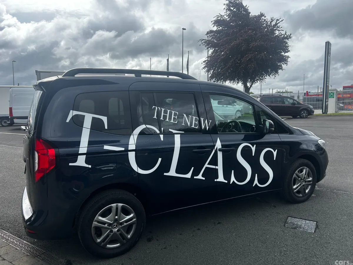 Mercedes-Benz T-Class MPV, Diesel, 2024, Blue