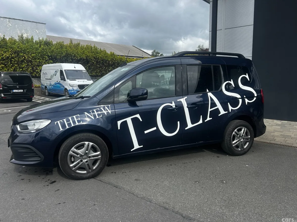 Mercedes-Benz T-Class MPV, Diesel, 2024, Blue