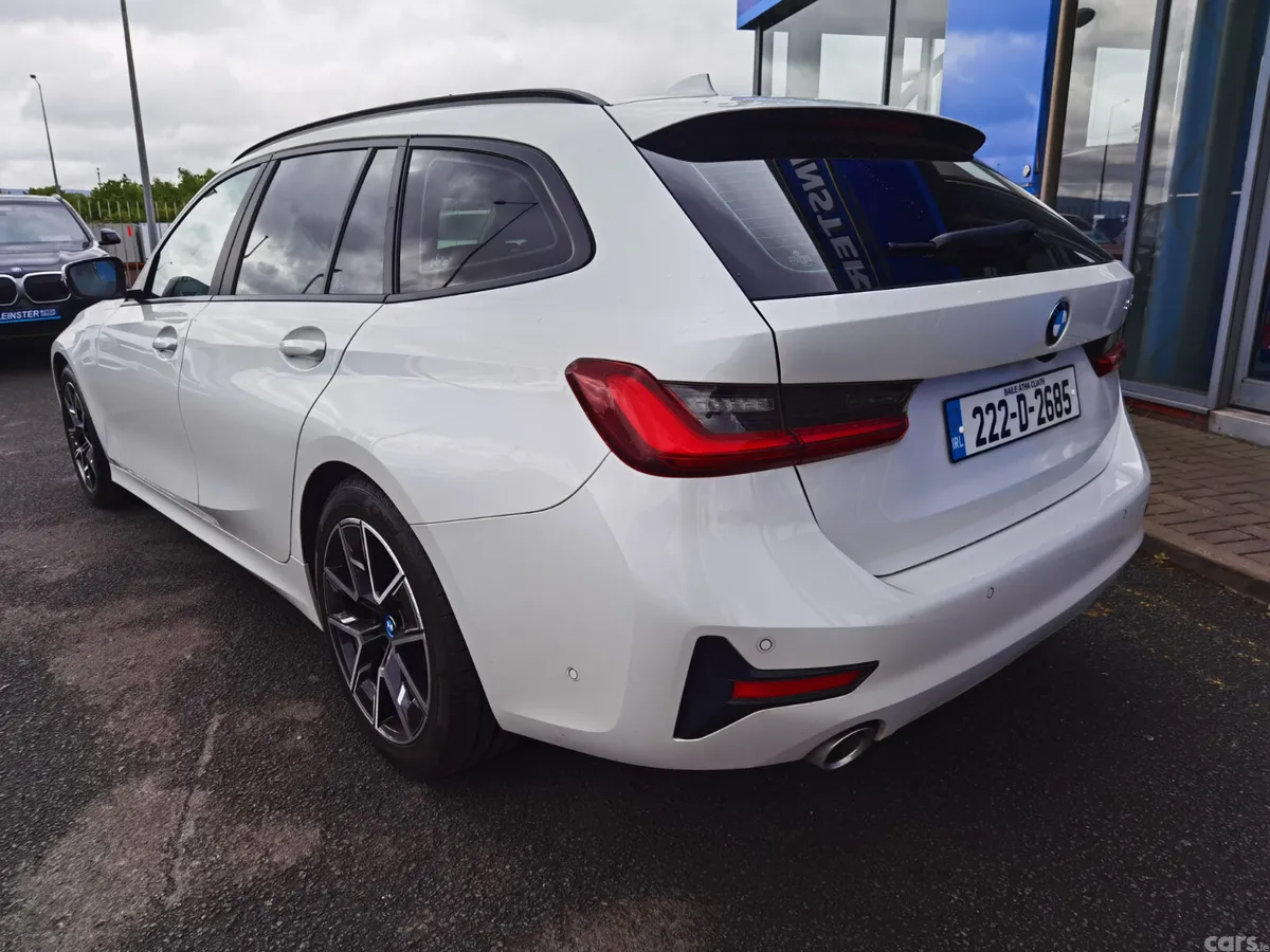 BMW 3-Series Estate, Diesel, 2022, White