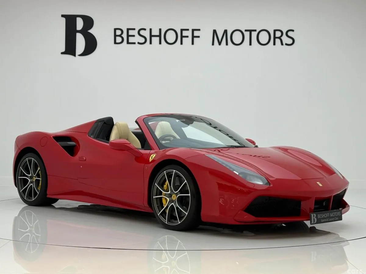 Ferrari 488 Convertible, Petrol, 2017, Red