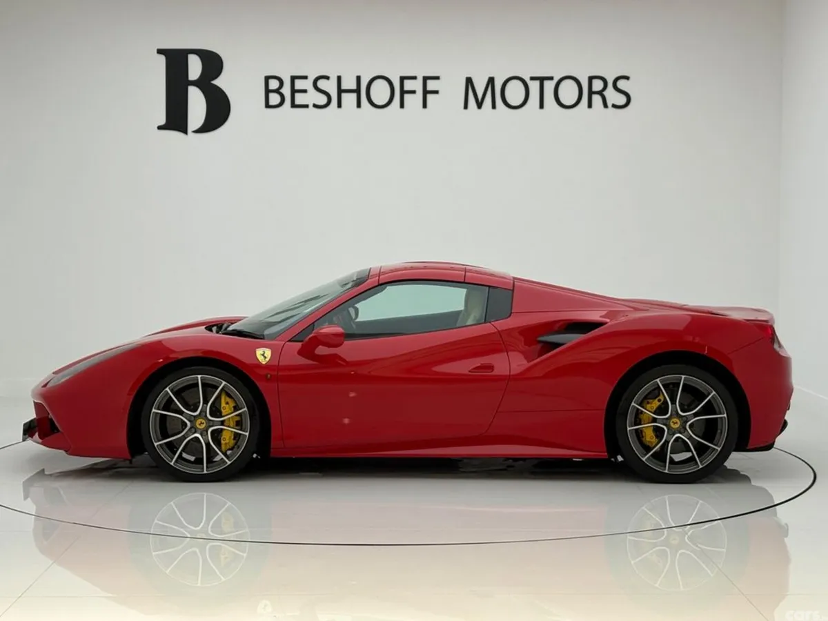 Ferrari 488 Convertible, Petrol, 2017, Red